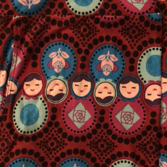 RARE! Lularoe nesting doll leggings - Picture 2 of 3